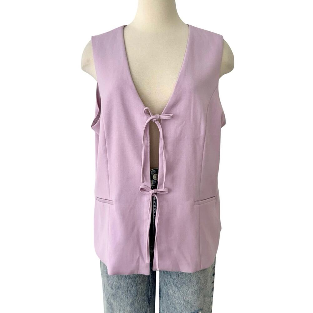 Abercrombie & Fitch Tie-Front Tailored Vest Sleeveless Top Lilac XL